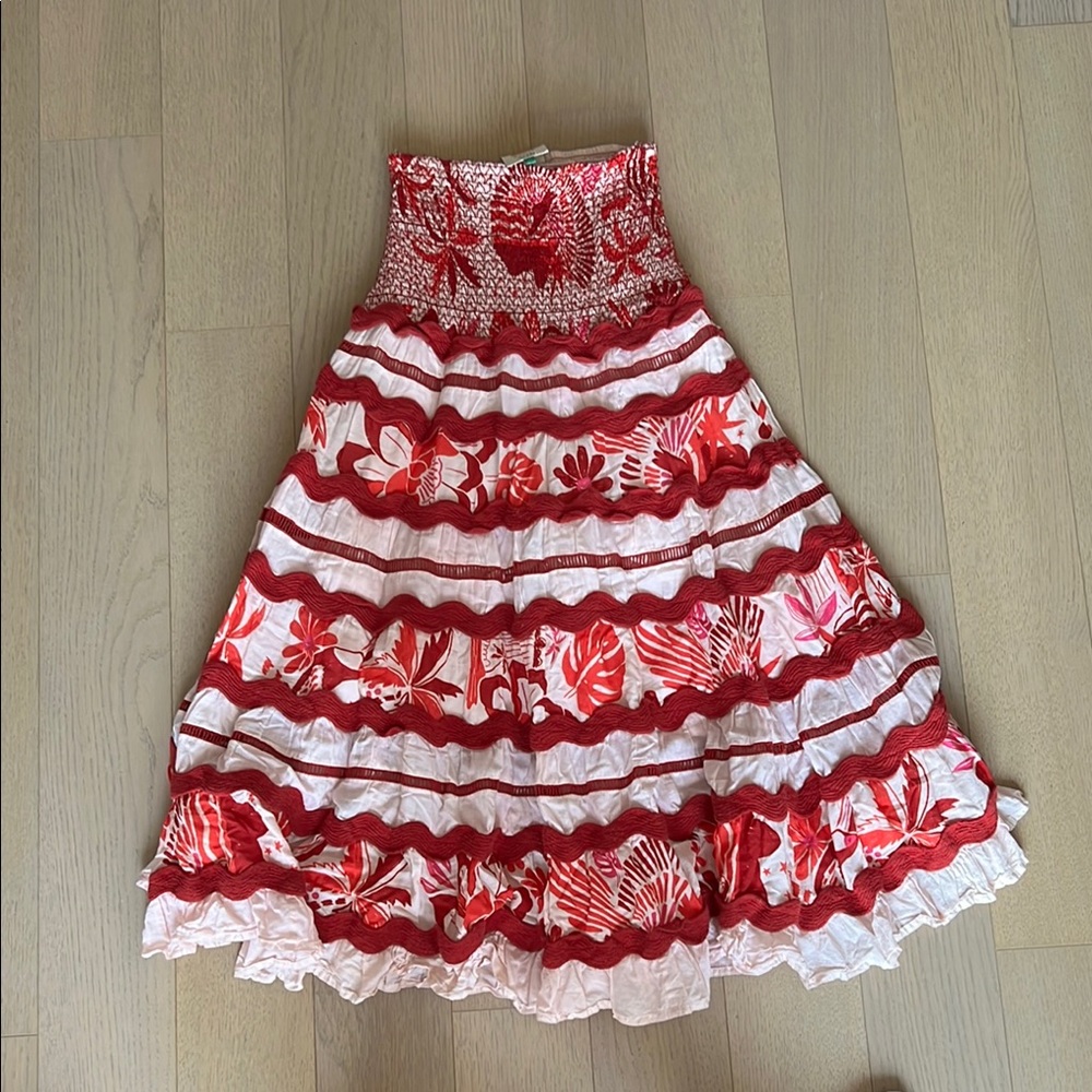 FARM RIO Red Floral Tiered Smocked Waist Women's Skirt